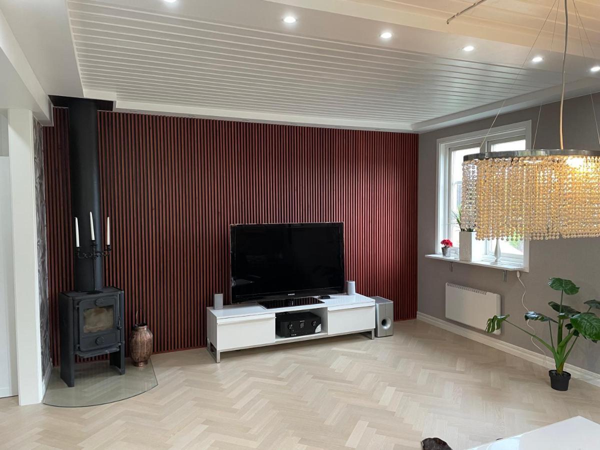 Apartment Uddevalla Bohuslaen Bubbelbad 외부 사진