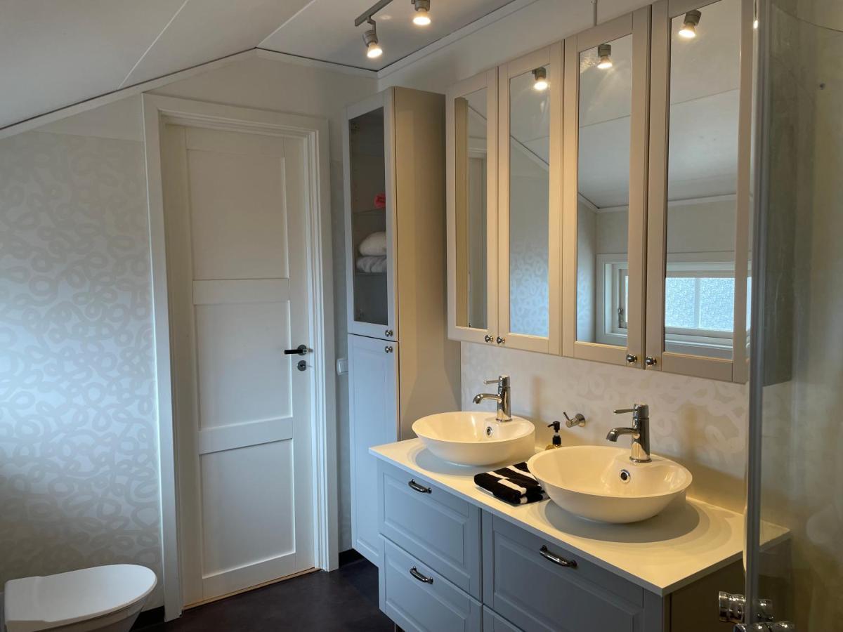 Apartment Uddevalla Bohuslaen Bubbelbad 외부 사진