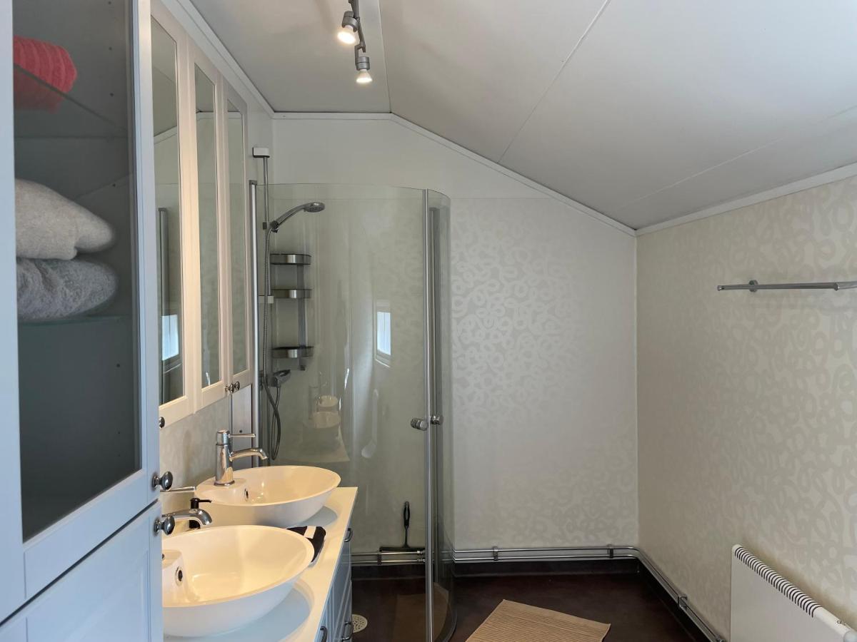 Apartment Uddevalla Bohuslaen Bubbelbad 외부 사진