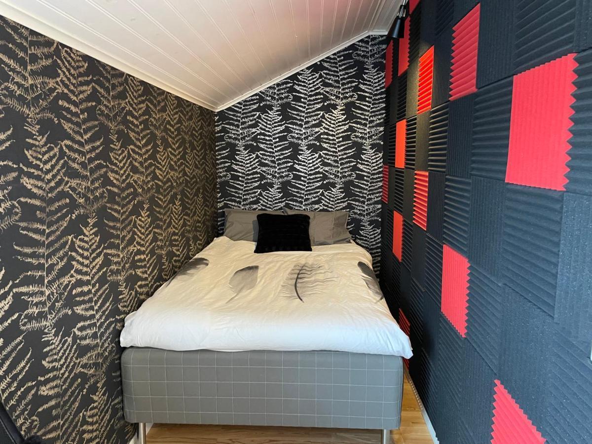 Apartment Uddevalla Bohuslaen Bubbelbad 외부 사진